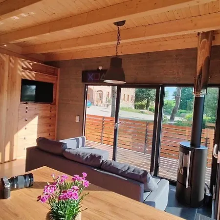 Tiny House Ueber Dem Pferdeteich Mit Kamin, Fasssauna & Grosser Terrasse - Fuer Kurzentschlossene Nyaraló *